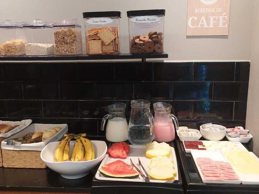 Frokostbuffé er inkludert hver dag