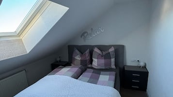 1 Schlafzimmer, Bügeleisen/Bügelbrett, kostenloses WLAN, Bettwäsche
