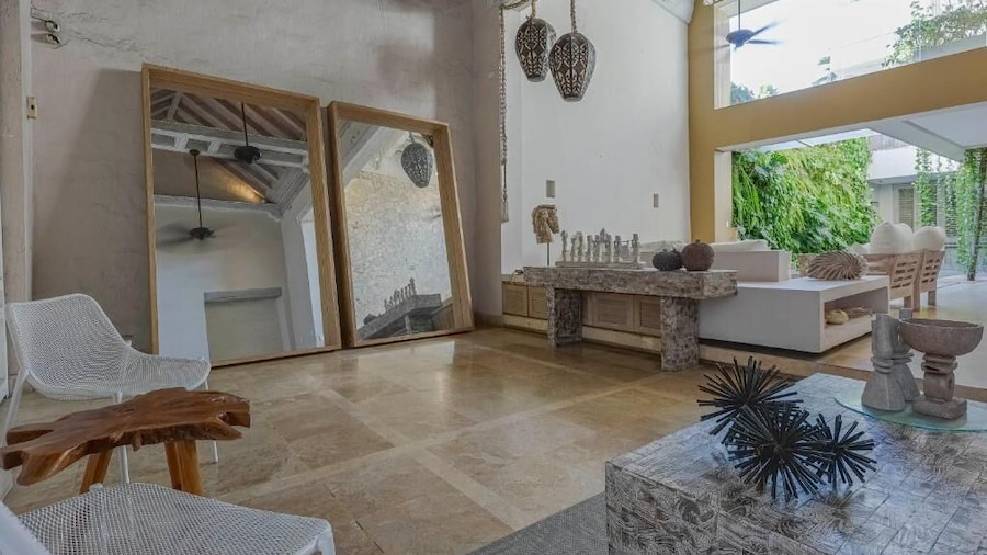 Casa Charlies Can