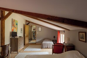 Chambre Familiale, non-fumeur, vue jardin (Iluna)