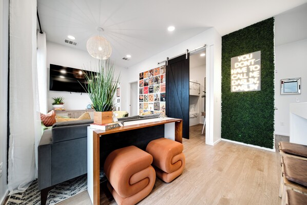 Lobby - Gulch - Custom Nashville Vacation (Nashville)