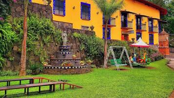 Enceinte de lâhĂ©bergement