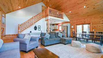 Smart TV, fireplace, DVD player, foosball