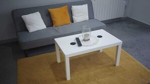 Unclassified image, 4 of 11, button - AWESOME 1 Bedroom Flat in Doncaster 2 (Doncaster)