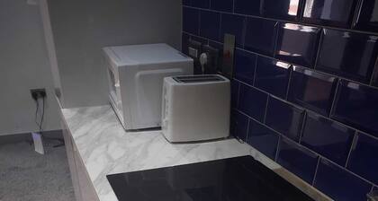 AWESOME 1 Bedroom Flat in Doncaster 2