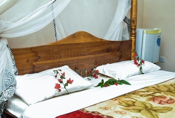 1 bedroom, WiFi, bed sheets