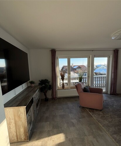 Ferienwohnung am Weiher – Ihr perfektes Urlaubsdomizil für die ganze Familie!