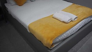 WiFi (free) - AWESOME 1 Bedroom Flat in Doncaster 19 (Doncaster)