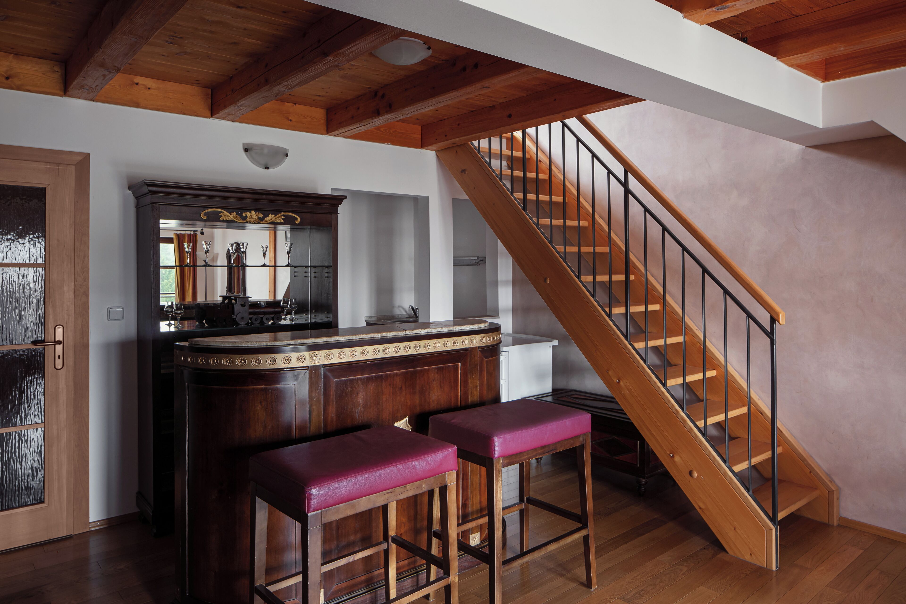 Superior Suite | Blackout curtains, travel cot, free WiFi, bed sheets