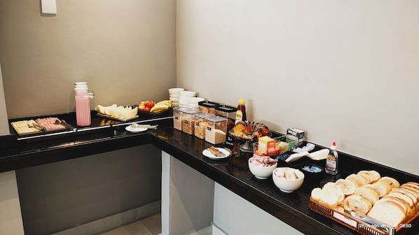 Frokostbuffé er inkludert hver dag