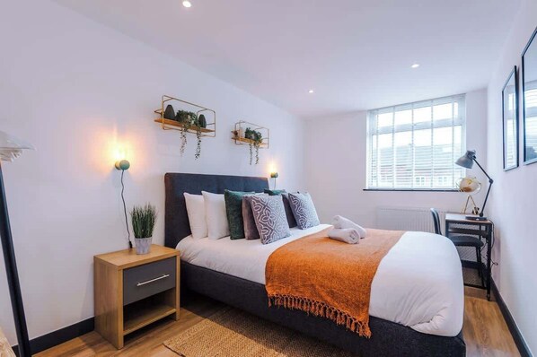 1 chambre, fer et planche à repasser, Wi-Fi, draps fournis