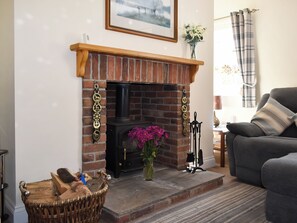 Interior - Coastal Cottage in Boulmer with Sea Views on a Working Farm. (Boulmer)