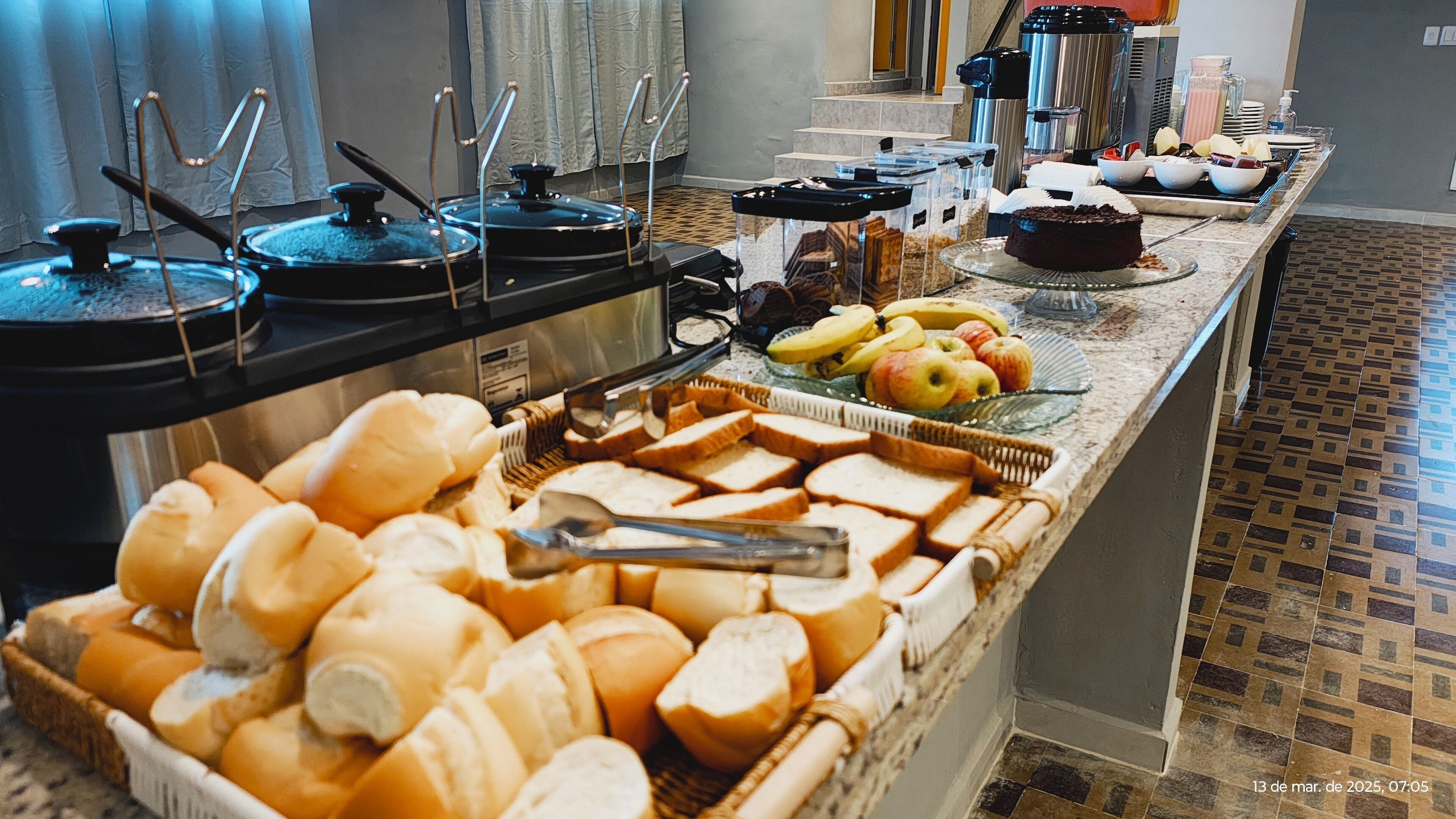 包含每日自助早餐