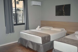 Standard Room | Laptop workspace, free WiFi, bed sheets