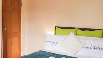 3 bedrooms, free WiFi, bed sheets