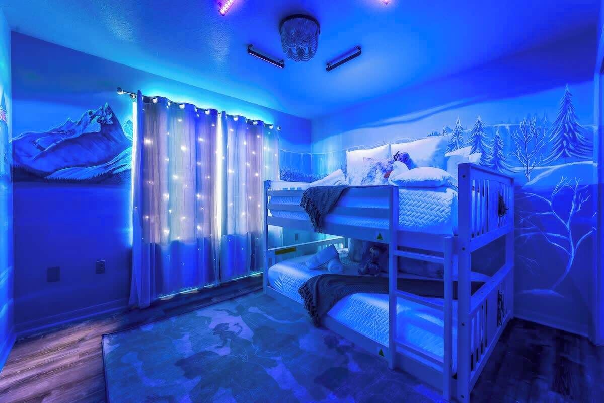 5 bedrooms, iron/ironing board, travel crib, WiFi