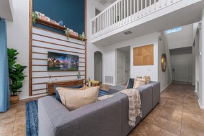 Living area - Family Paradise 5BR/Theme Game Room& SpaPool Oasis (Davenport)