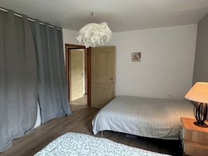 2 chambres, Wi-Fi, draps fournis