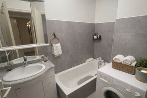 Hair dryer, towels - Horizon Bleu with terrace in Sainte-Maxime (Sainte-Maxime)