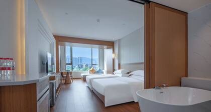 Wingate By Wyndham Libo Center