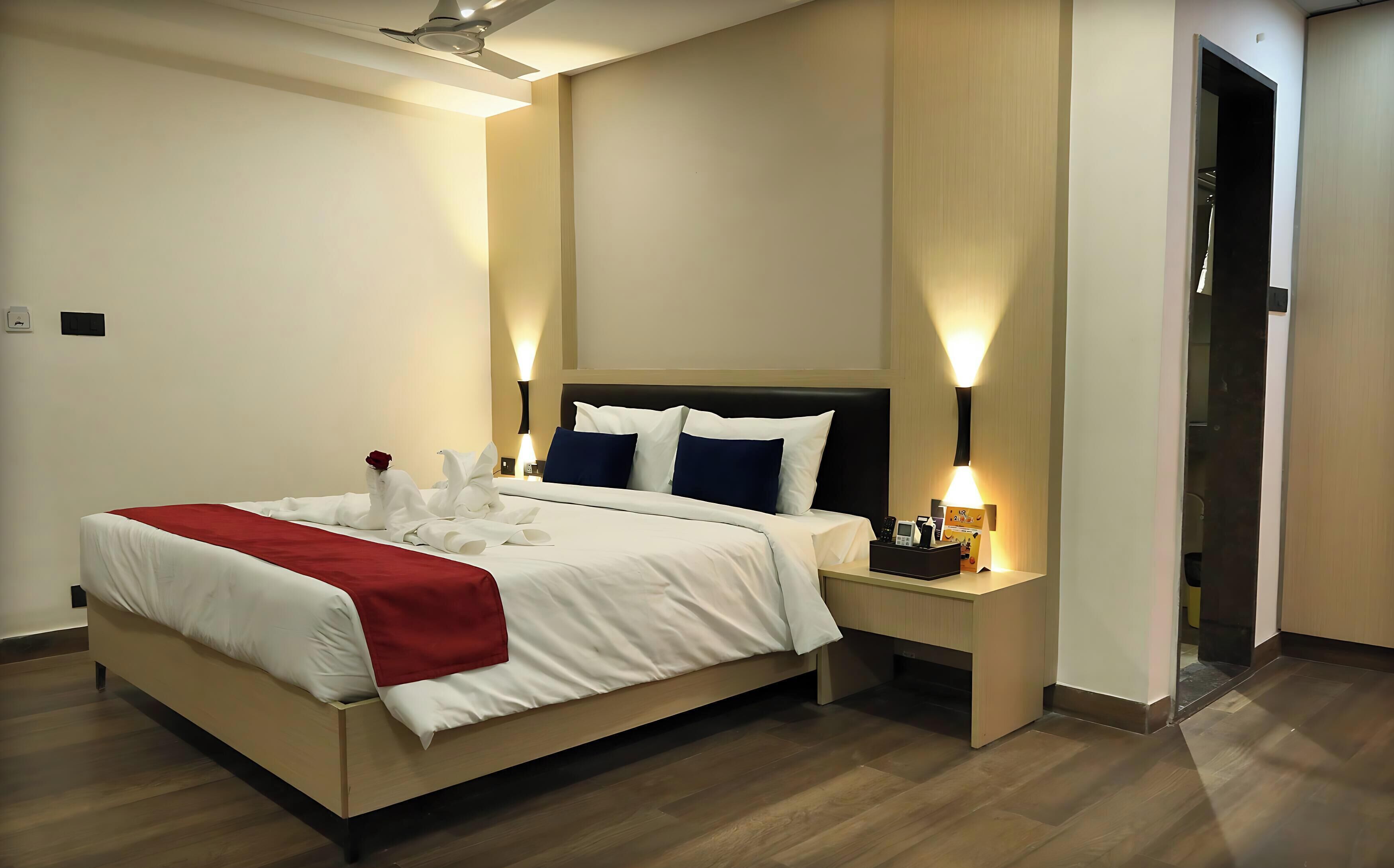 特級客房 | 浴室 | 淋浴設備、雨淋花灑、名牌梳洗用品、提供毛巾