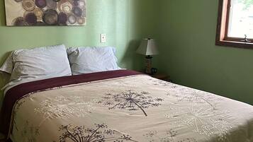 4 bedrooms, WiFi, bed sheets