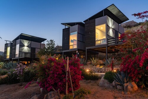 Atika Retreat - Vinyard Cabin