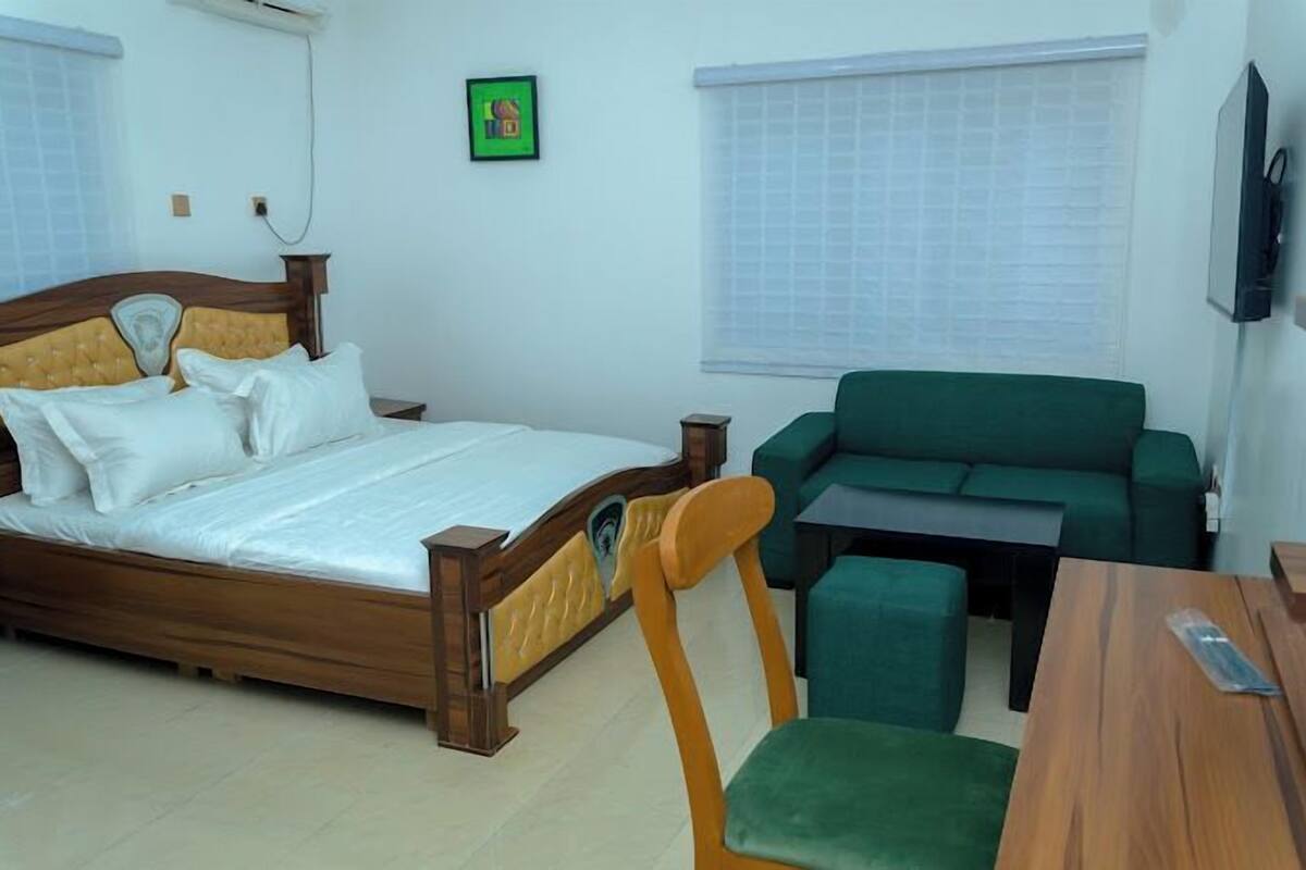 家庭客房, 露台, 城市景 | 書桌、手提電腦工作空間、免費 Wi-Fi