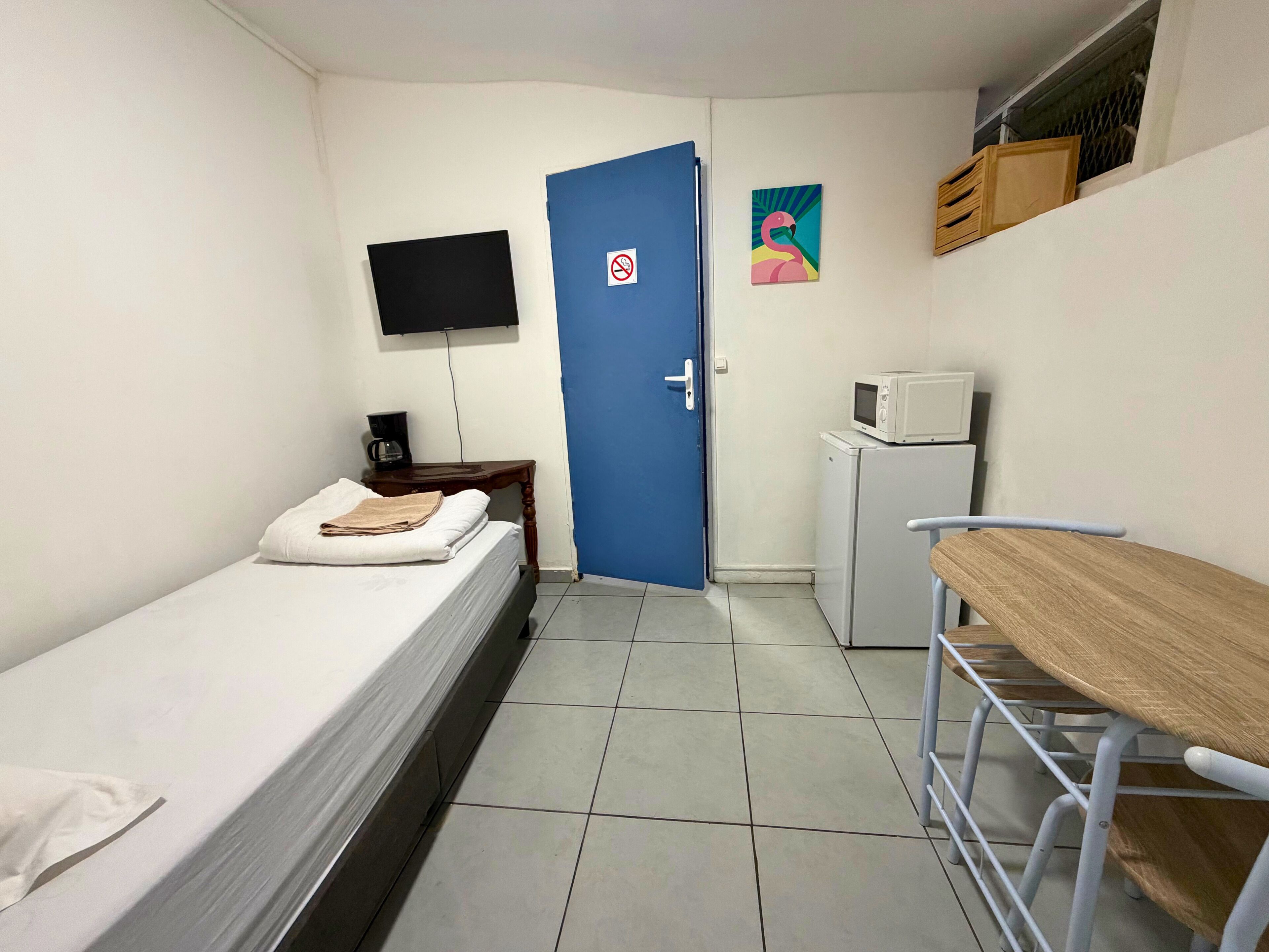 單人房 | 書桌、筆電工作空間、遮光布/窗簾、搖籃/嬰兒床