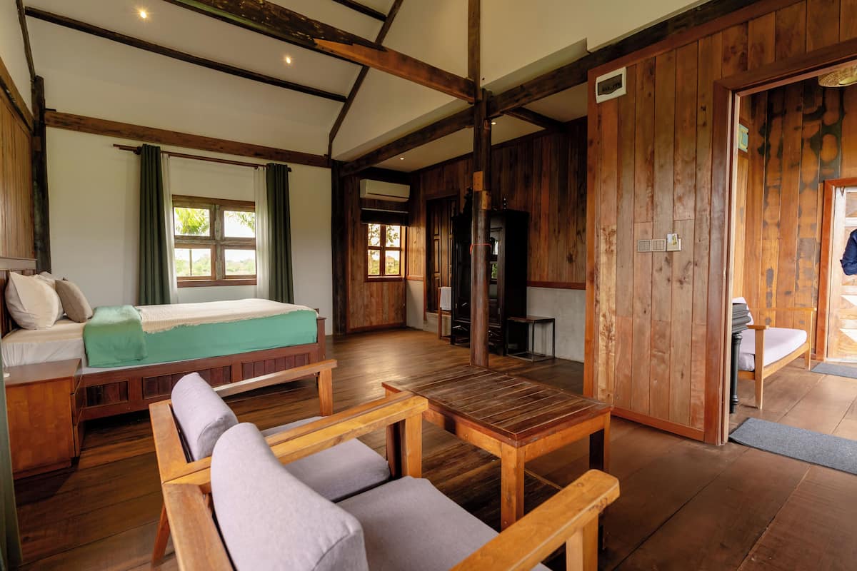 Rice-Field Private Pool Villa
