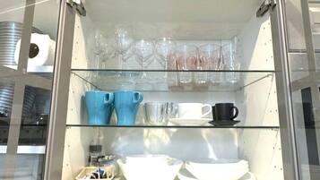 Comfort Studio, Garden View | Private kitchen | Fridge, microwave, stovetop, dishwasher