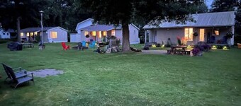 Beautiful 2BR Waterfront Cottage! #3

