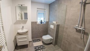 Deluxe Double Room, River View | Bathroom - La Terrazza (Mostar)