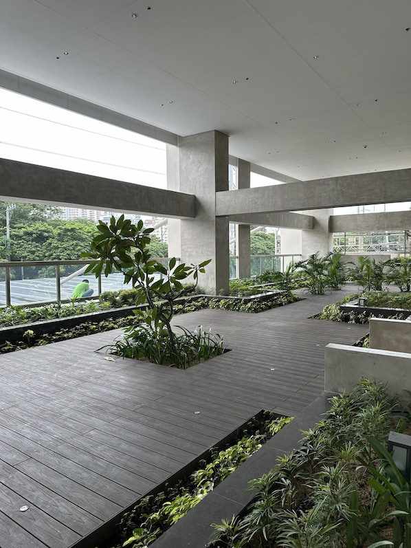 Interior - Taguig Grand Suite - Cozy Modern Apartment (Taguig)