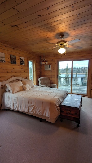 3 soverom, strykejern/-brett, reiseseng for barn og wi-fi