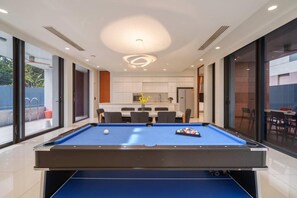 Villa | Games room