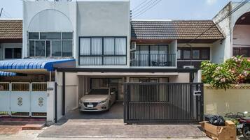 House | Exterior