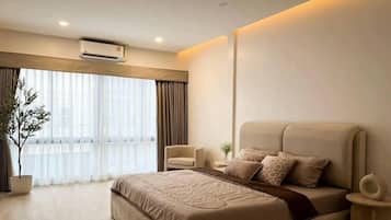 House | 5 bedrooms, iron/ironing board, free WiFi, bed sheets