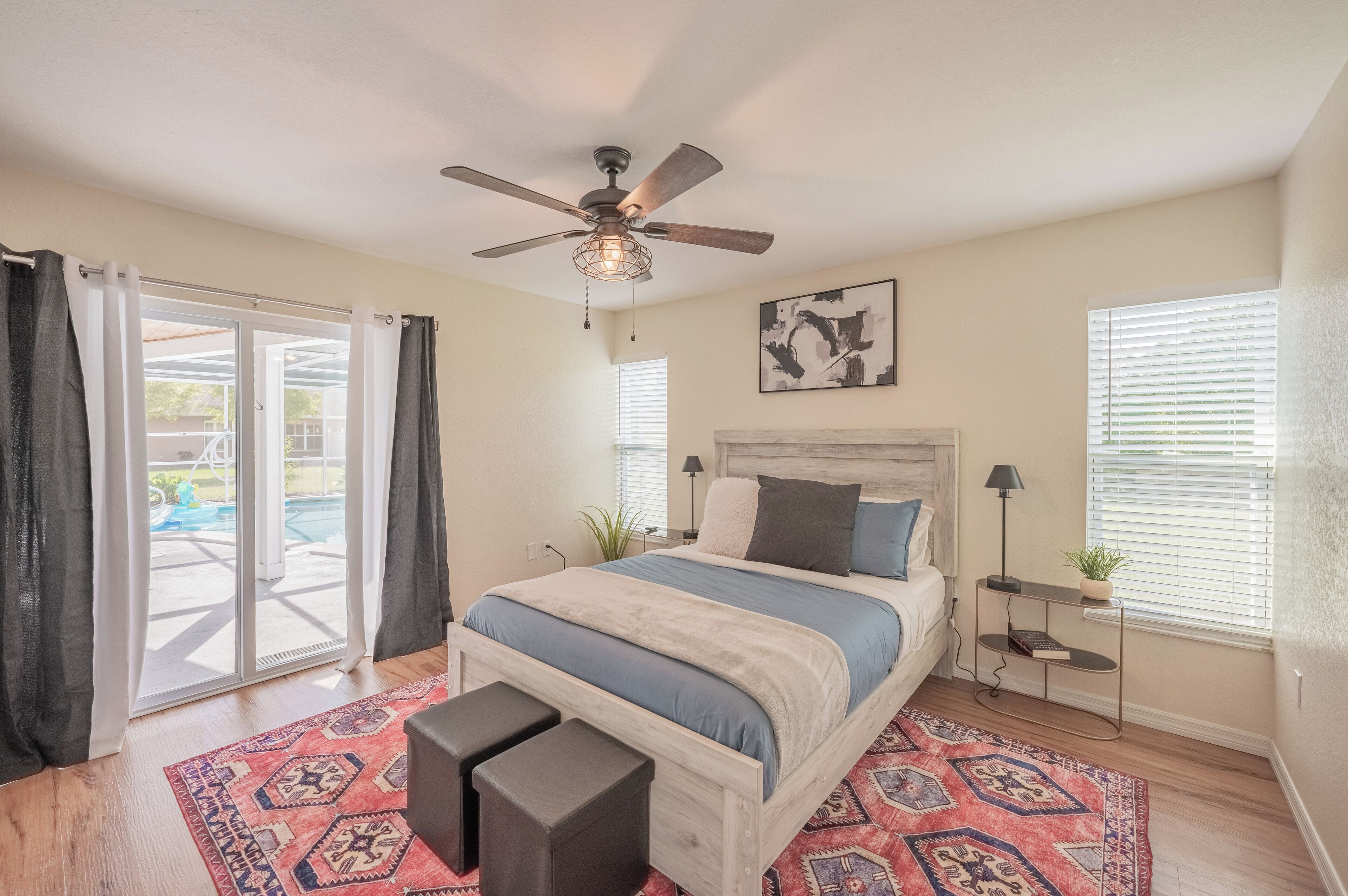 2 sovrum, skrivbord, strykjärn/strykbräda och gratis wi-fi