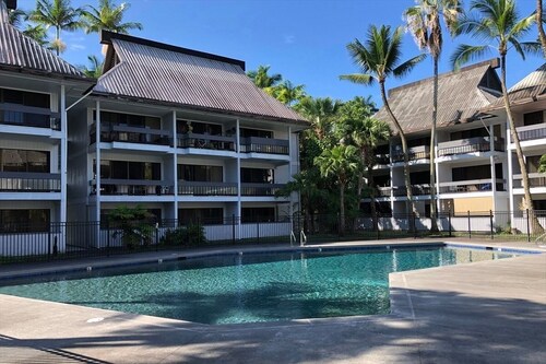 Newly Renovated Cozy 2Br 1Ba Apt in Waiakea Villas