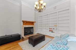 House (6 Bedrooms) | Interior - Whitetail Cove by Avantstay Lakefront w/ Pool + Private Dock Sleeps 20 (Troutman)