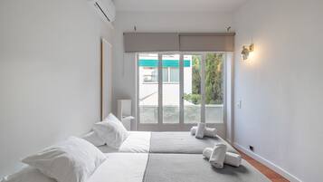 6 dormitorios, tabla de planchar con plancha, wifi gratis y ropa de cama