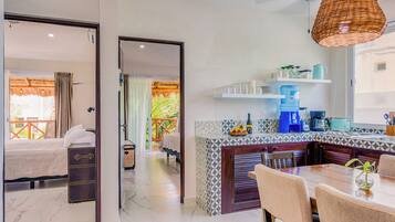 Departamento, balcón | Servicio a la habitación