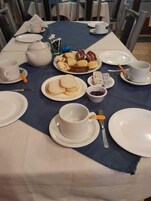 Desayuno completo incluido todos los días 