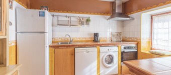 Country House 'Casa Siesta Y Brisca' with Mountain View, Private Terrace and Balcony