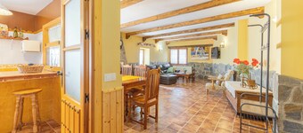 Casa di campagna 'Casa Siesta Y Brisca' con vista sulle montagne, terrazza privata e balcone