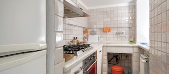 Villa 'Lucia' with Mountain View, Private Terrace and Wi-Fi