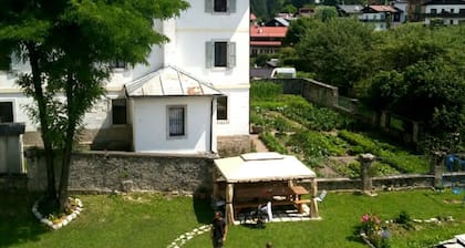 Apartment 'Parco Dei Sogni' with Mountain View, Shared Terrace and Wi-Fi