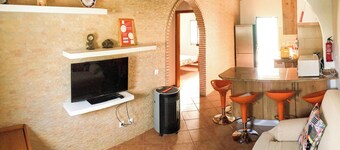 Cottage 'Casas Da Lagoa - T2 Sul' with Private Garden, Balcony and Wi-Fi