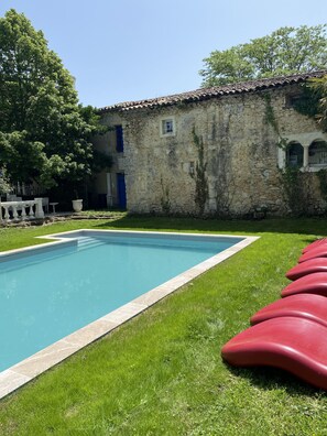 Pool - Cottage 'La Maison D'amis Du Chateau' with Shared Pool, Wi-Fi and Air Conditioning (Pech-Luna)